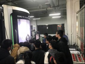 探索康復輔具的科技魅力 康復工程學院2017級假肢矯形器專業(yè)赴北京市康復輔具技術(shù)中心實踐認知活動紀實