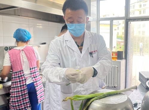 黑龍江省雙鴨山市創(chuàng)新食品安全監(jiān)管模式 備樣捐贈與“你點我檢·你我同查”并舉，同步規(guī)范假肢矯形器市場